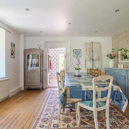 Ferienhaus Aux Mirabelles Chez Florence Thierry *